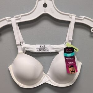 Maidenform 34B White T-Shirt Bra With Convertible Straps. Beige Inside Cups. NWT